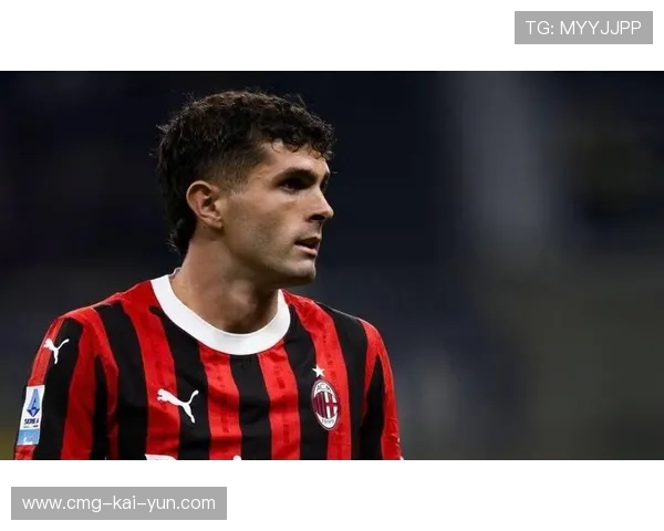 米兰普利西奇前插跑动与快速合球训练